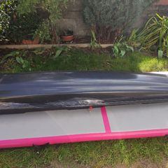Roof box