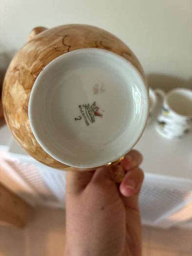Assorted set of fine bone china