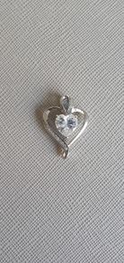heart-shaped clear centre stone, sterling silver