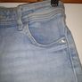 girls shorts Image 4