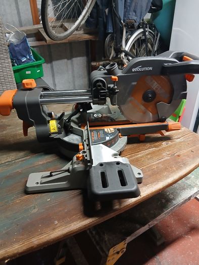Evolution Mitre Saw