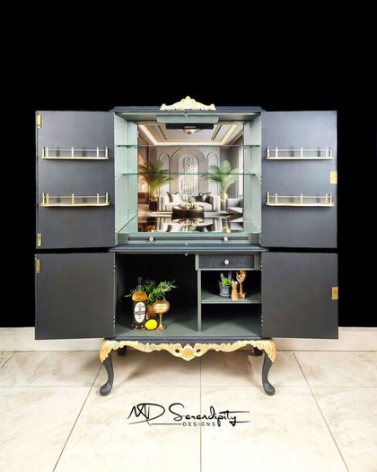 Drinks Cabinet/ Cocktail Cabinet