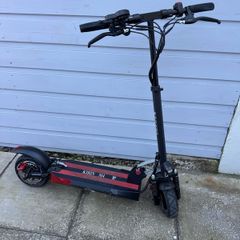 Kugoo Kirin M4 Electric Scooter