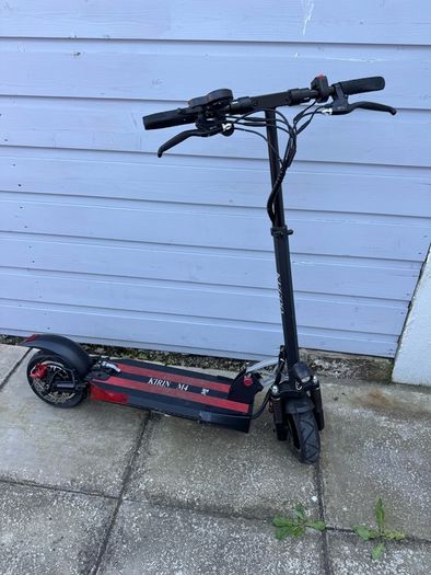 Kugoo Kirin M4 Electric Scooter