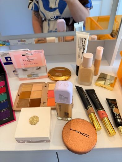 makeup