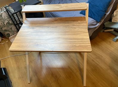 Folding desk