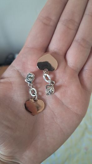 GUESS Silver-Tone Dangle Heart Earrings