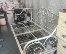 day bed