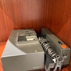 vintage 35 mm photographic slide projector