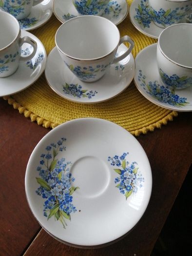 Vintage ALFRED MEAKIN porcelain set