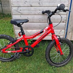 Ridgeback MX16 Kids Bike and Helmet