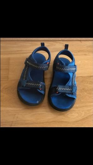 Boys sandals 10uk