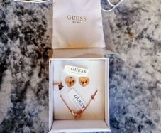 Original Guess Set. Earings & Bracelet. Never Worn