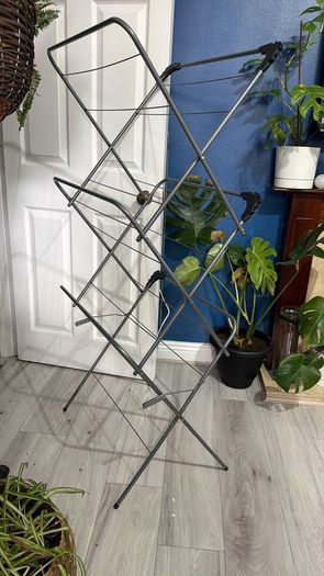 Tower airer