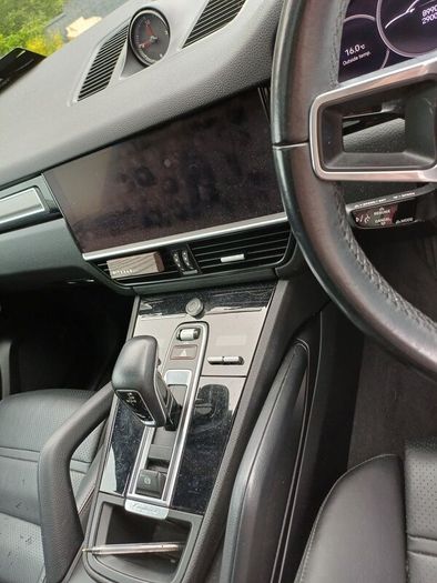 Porsche Cayenne 2023