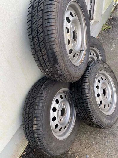 Ford Escort or Orion wheels.