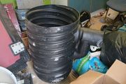 2 plastic ridgigully pots..polypipe