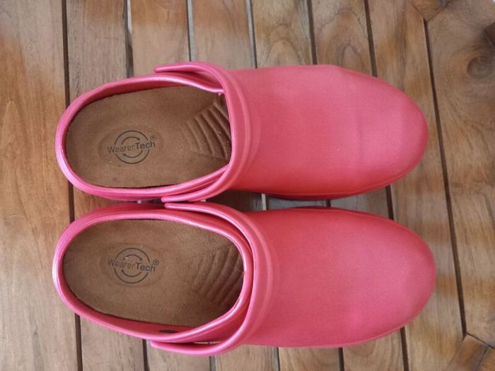 Safety clogs