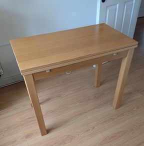 Extendable Desk