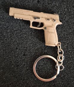 SIG sauer P320-M17 ,  pistol keyring.