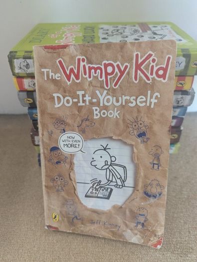 Diary of a wimpy kid books x 9 Jeff Kinney