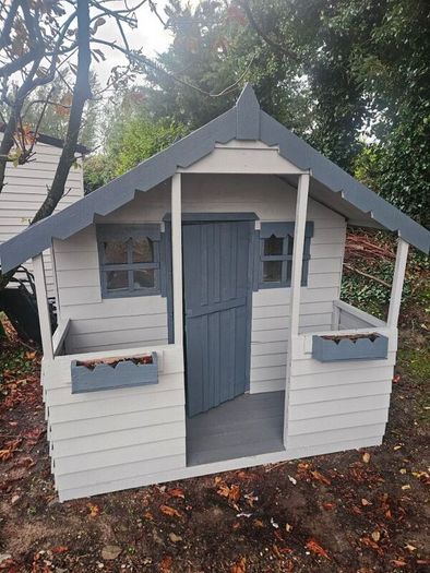 playhouse