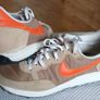 Nike Ladies trainers 15 euro Image 2
