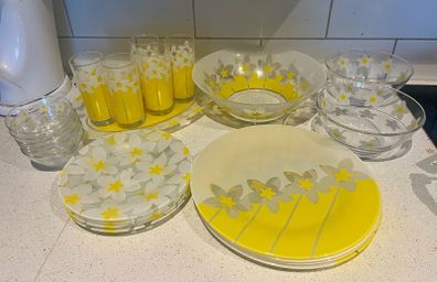 25pc Glass Dining Set