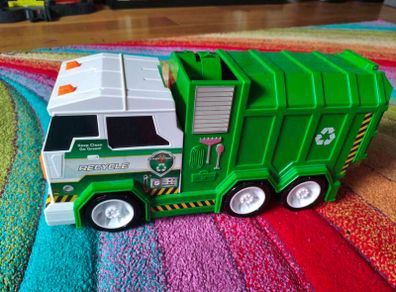 Kids bin lorry