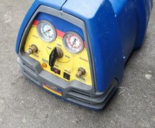 YELLOW JACKET RecoverXLT Refrigerant Recovery Machine
