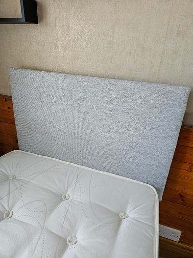 Single bed frame and mattress for sale in perfect condition