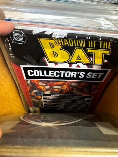 DC Long Comic Box w 250 comics for Sale (2)