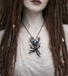Raven Claws and Labradorite Molten Metal necklace