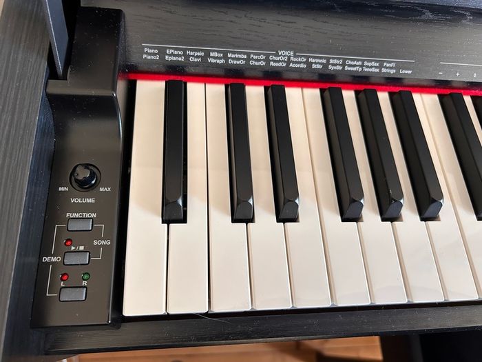 Thomann DP-33 Digital Piano with stool