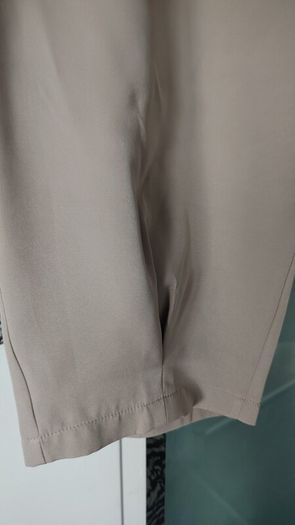 New beige trousers