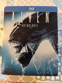 Alien anthology