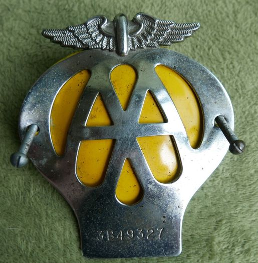 Vintage Aa Car Badge No 3b49327 Perfect Condition