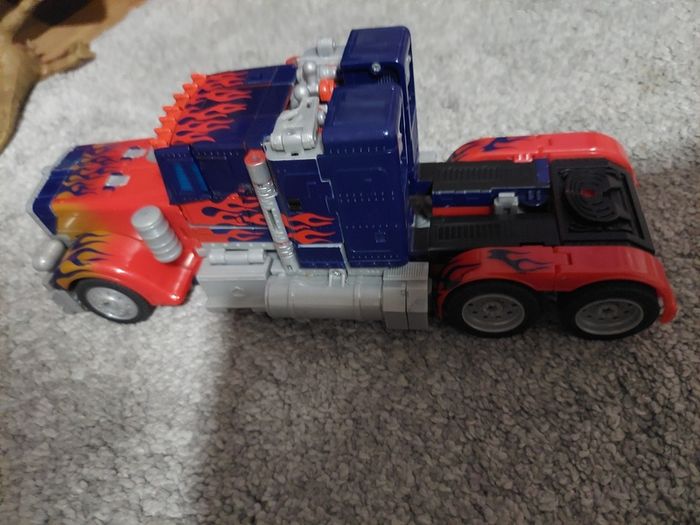 Transformer  optimus 2007