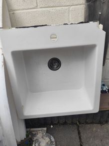 Kitchen sink