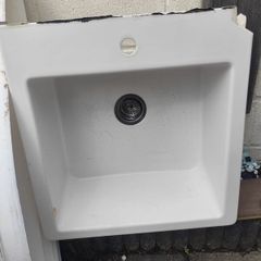 Kitchen sink