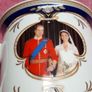 QUEEN ELIZABETH ll / Coronation June 2nd 1953 Mug / Prince William Royal wedding to Catherine Middleton 29th April  2011 Mug Image 8