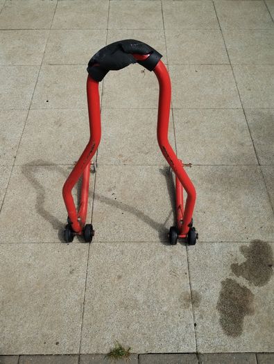 Motorcycle Rear Stand