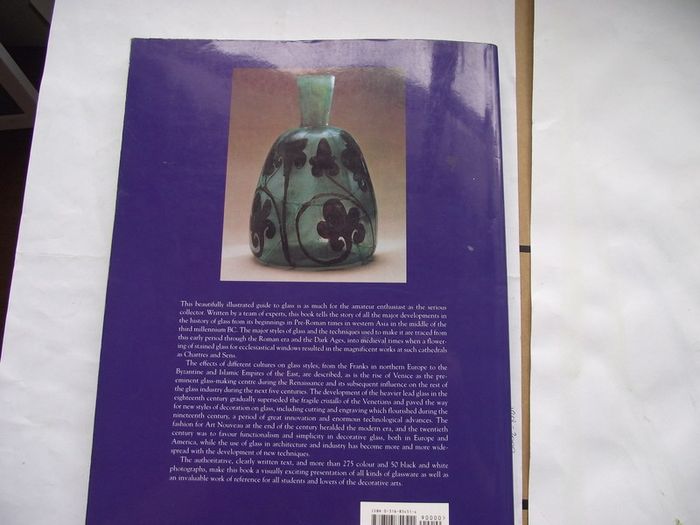 'The History of Glass' by Dan Klein and Ward Lloyd