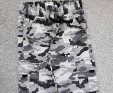 boys trousers.age8/9