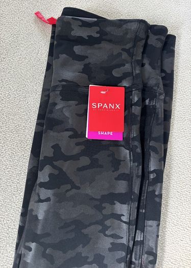 SPANX Leggings