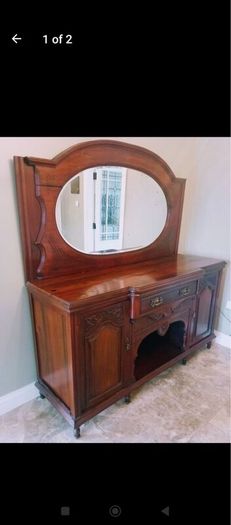 Antique Mahogany Mirror Back Sideboard / Dresser