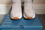 Brand new Geox AMPHIBIOX suede boots