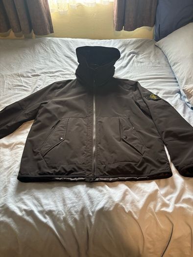 Stone island soft shell-R with primaloft insulation