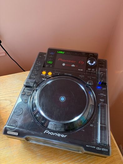 Pioneer CDJ 2000 w/ Decksaver