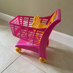 Shopping trolley toy